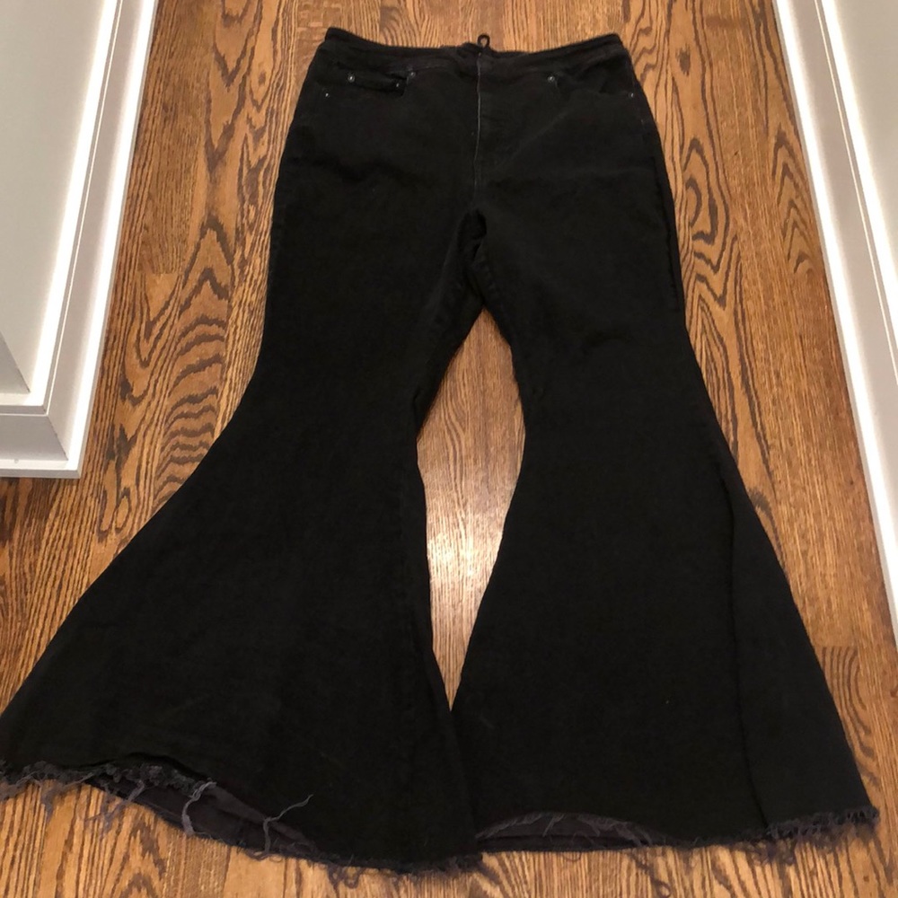 Free People black denim flare/bell bottoms US size 34